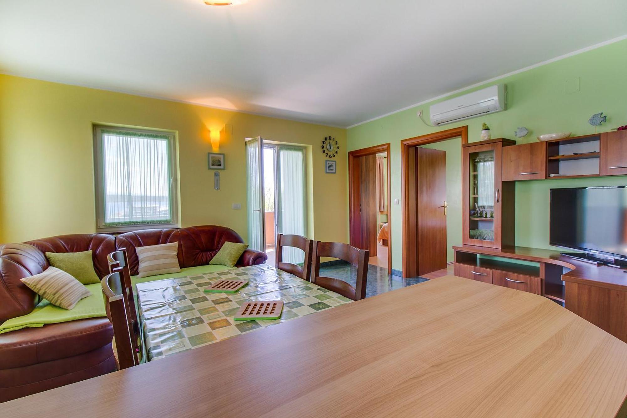 Apartments And Rooms By The Sea Nerezine, Losinj - 11815 Room photo
